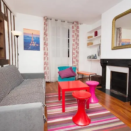 Apartment Charming In The Marais District Paris